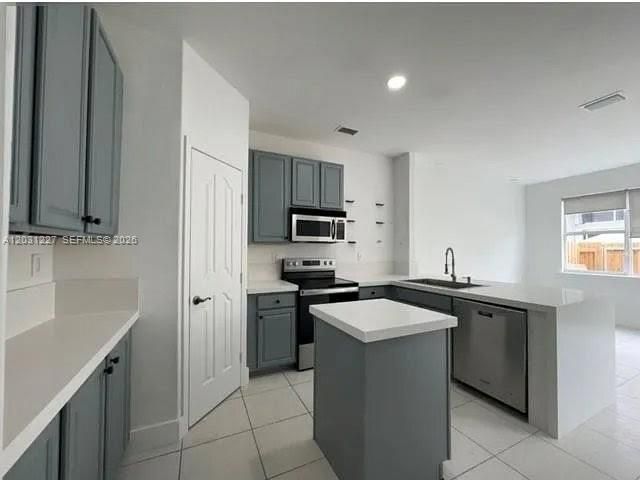8042 NW 114th Pl, Doral, FL 33178