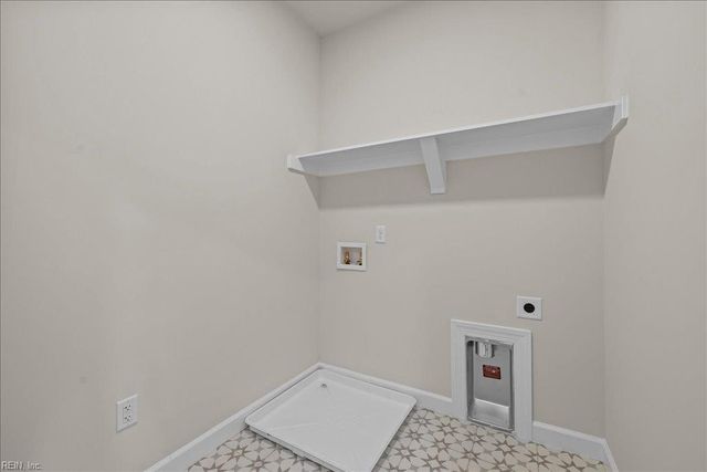 4540 Delmar DR, Virginia Beach, VA 23455