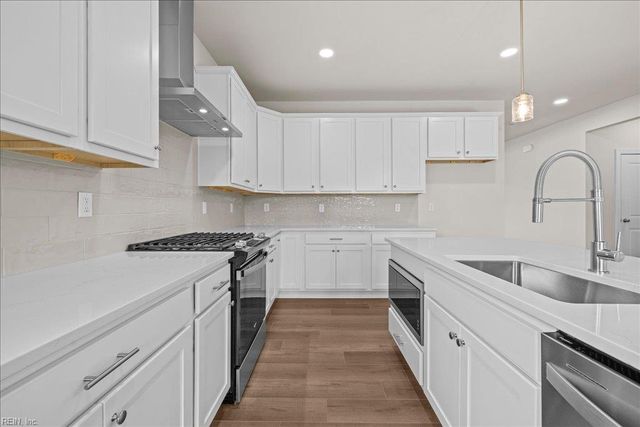 4540 Delmar DR, Virginia Beach, VA 23455