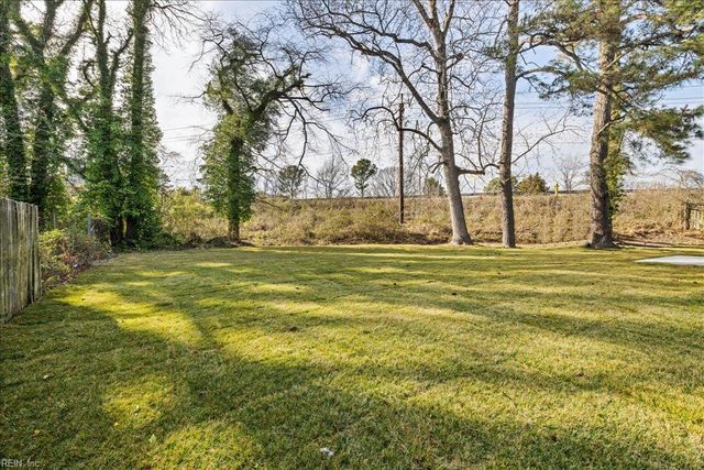 4540 Delmar DR, Virginia Beach, VA 23455