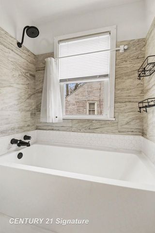 435 Jameson Street, Saginaw, MI 48602