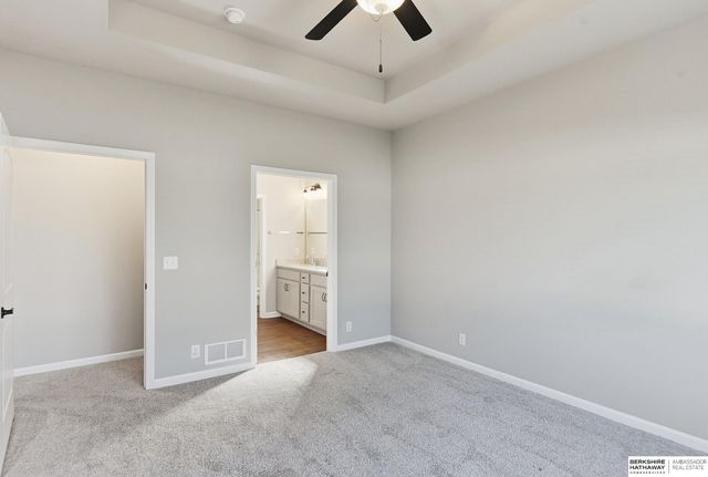 16906 Mary Street, Omaha, NE 68116
