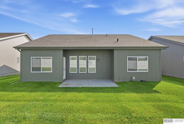 16906 Mary Street, Omaha, NE 68116