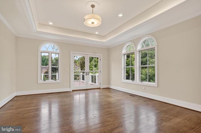 7112 GEORGETOWN PIKE, Mclean, VA 22101