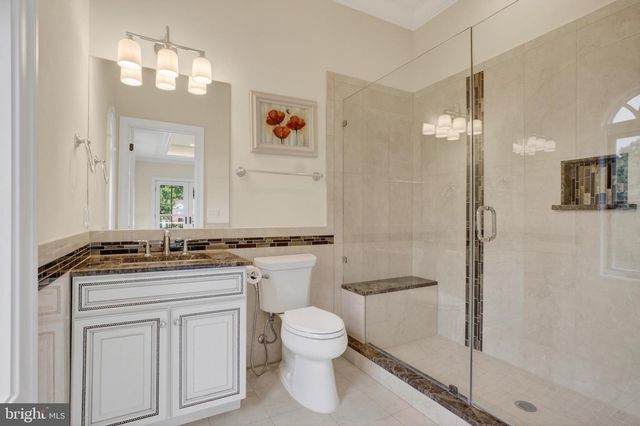 7112 GEORGETOWN PIKE, Mclean, VA 22101