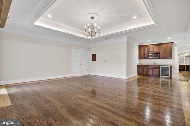 7112 GEORGETOWN PIKE, Mclean, VA 22101