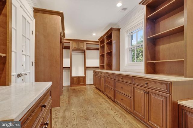 7112 GEORGETOWN PIKE, Mclean, VA 22101