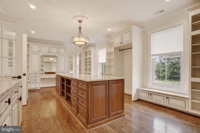 7112 GEORGETOWN PIKE, Mclean, VA 22101