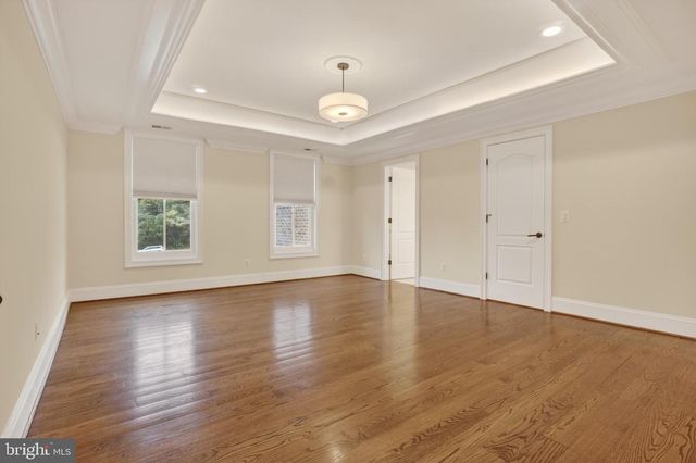 7112 GEORGETOWN PIKE, Mclean, VA 22101