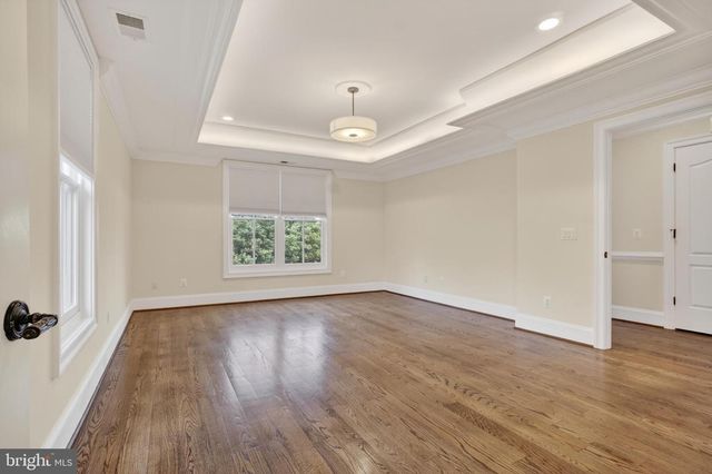 7112 GEORGETOWN PIKE, Mclean, VA 22101