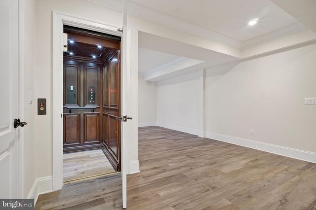 7112 GEORGETOWN PIKE, Mclean, VA 22101