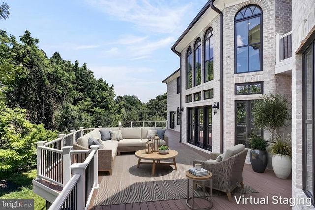7112 GEORGETOWN PIKE, Mclean, VA 22101