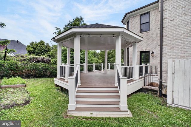 7112 GEORGETOWN PIKE, Mclean, VA 22101