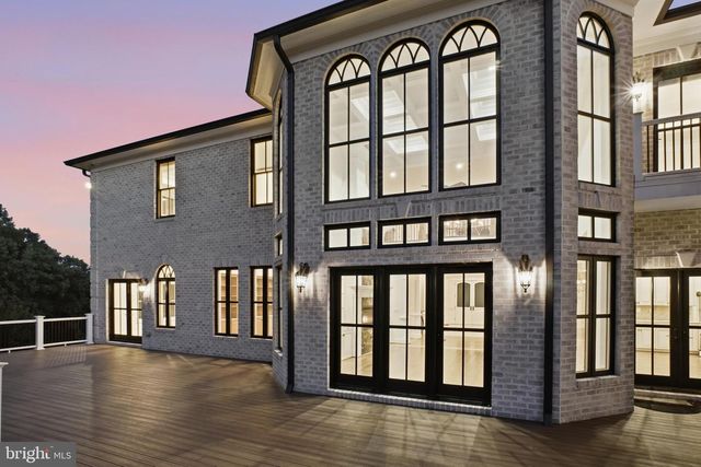 7112 GEORGETOWN PIKE, Mclean, VA 22101