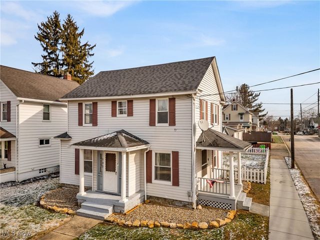 131 25th Street NW, Barberton, OH 44203