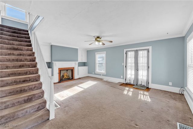 131 25th Street NW, Barberton, OH 44203