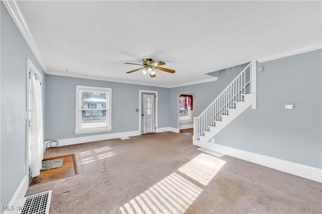 131 25th Street NW, Barberton, OH 44203