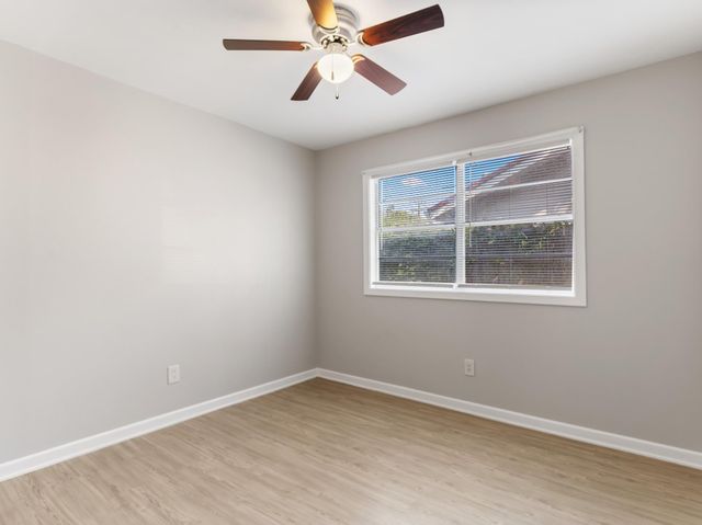 2217 Linwood Lane, Bay City, TX 77414