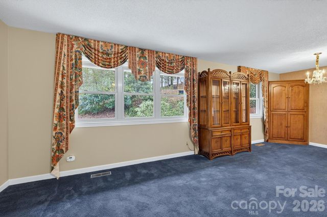 408 Spring Street NW, Lenoir, NC 28645