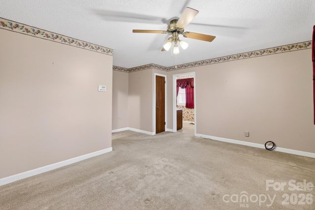 408 Spring Street NW, Lenoir, NC 28645