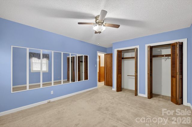 408 Spring Street NW, Lenoir, NC 28645