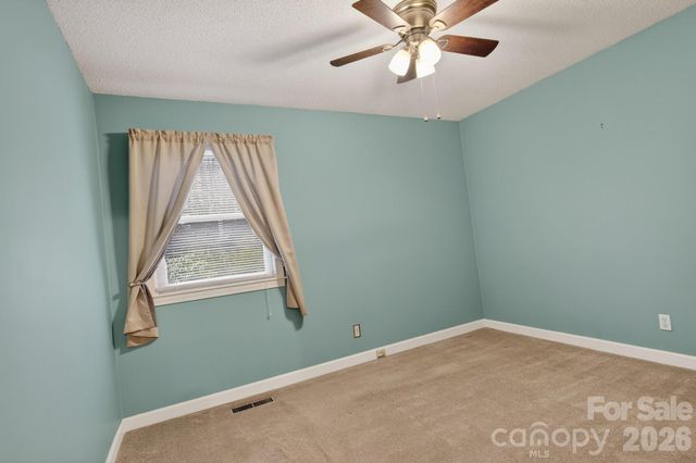 408 Spring Street NW, Lenoir, NC 28645