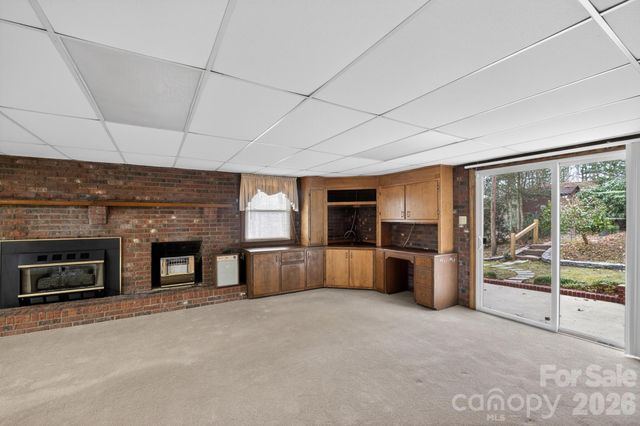 408 Spring Street NW, Lenoir, NC 28645