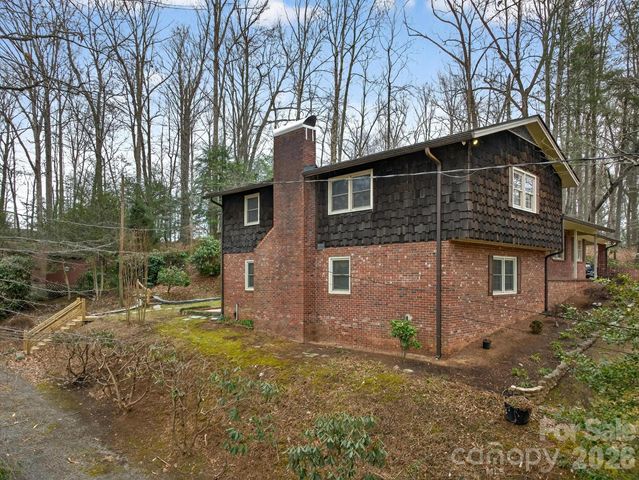 408 Spring Street NW, Lenoir, NC 28645