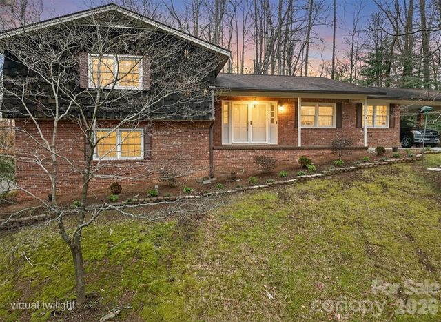 408 Spring Street NW, Lenoir, NC 28645