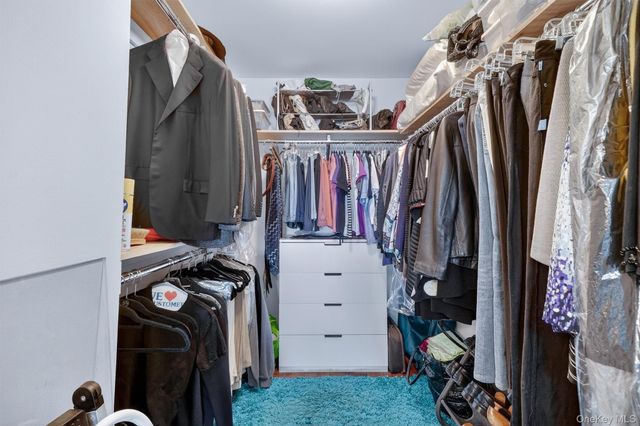 10 City Place PH3H, White Plains, NY 10601