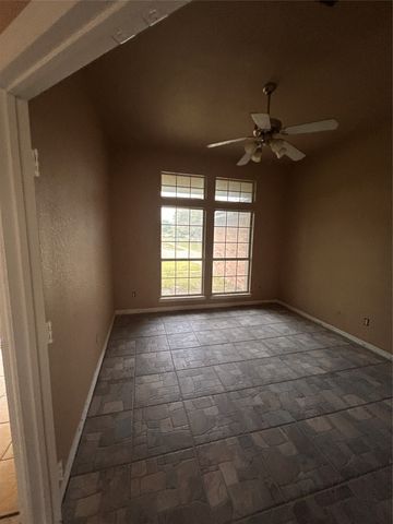 408 Wheat Valley Boulevard, Venus, TX 76084