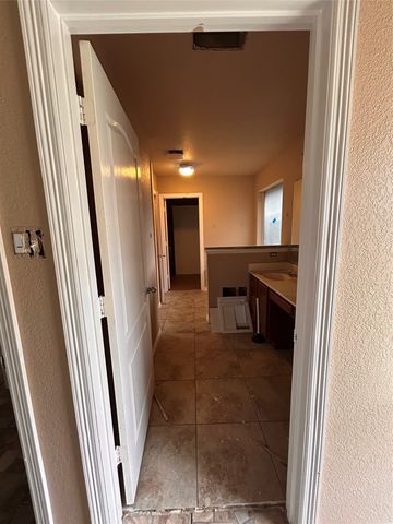 408 Wheat Valley Boulevard, Venus, TX 76084