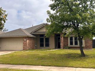408 Wheat Valley Boulevard, Venus, TX 76084