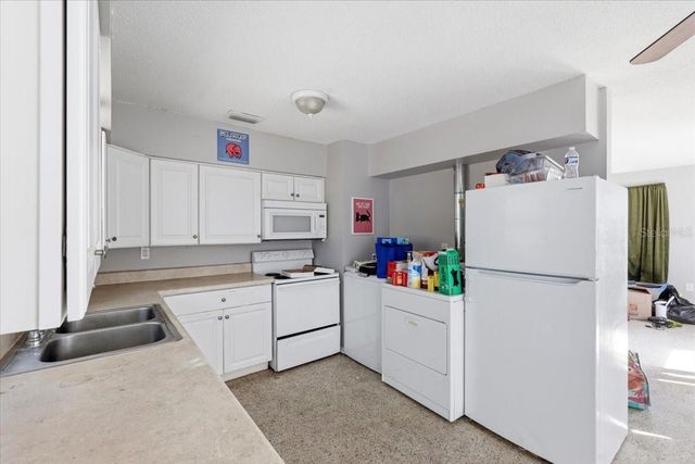 454 LAKEPORT COVE, Casselberry, FL 32707