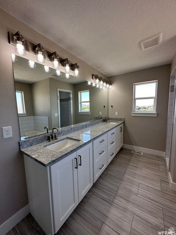 1171 W 2330 N, Helper, UT 84526