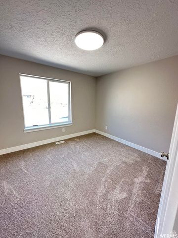 1171 W 2330 N, Helper, UT 84526