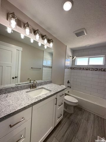 1171 W 2330 N, Helper, UT 84526