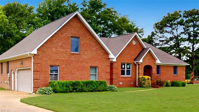 23 Boykin LN, Hampton, VA 23663