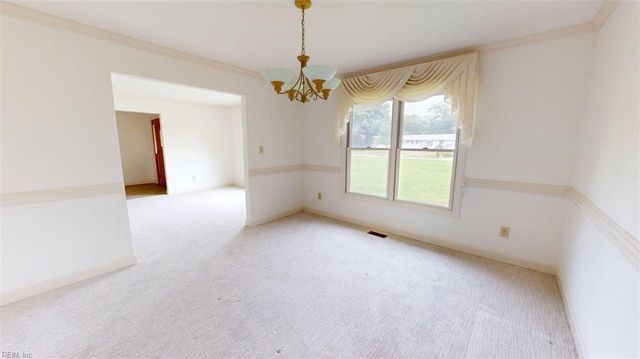 23 Boykin LN, Hampton, VA 23663