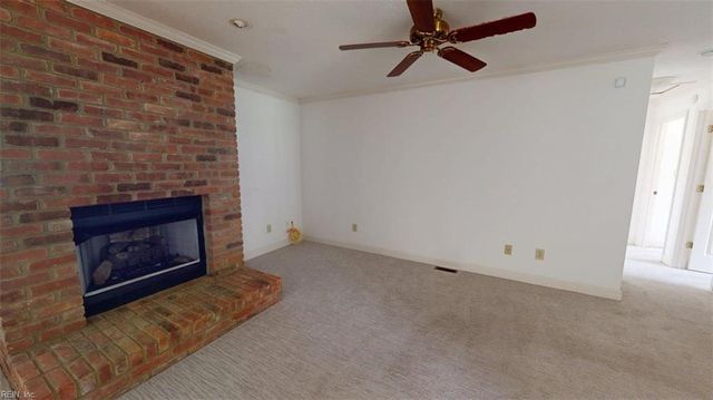 23 Boykin LN, Hampton, VA 23663