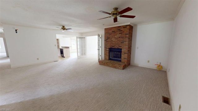 23 Boykin LN, Hampton, VA 23663