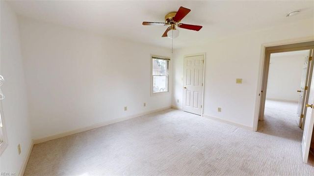 23 Boykin LN, Hampton, VA 23663