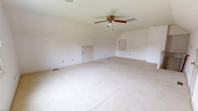 23 Boykin LN, Hampton, VA 23663