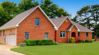 23 Boykin LN, Hampton, VA 23663