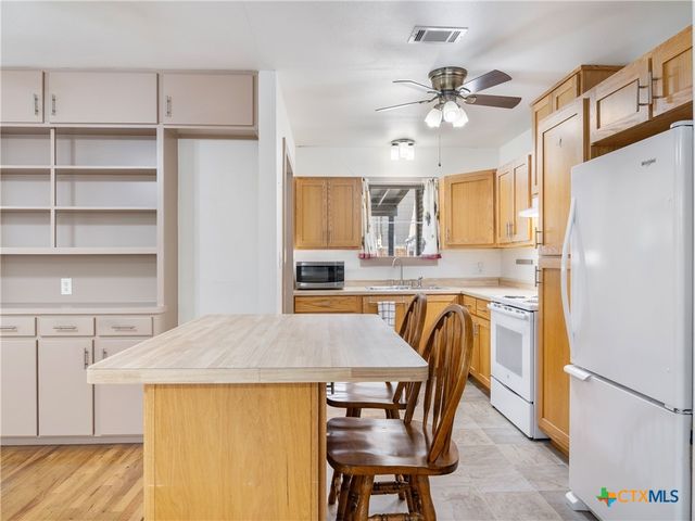 164 Ferguson Street, New Braunfels, TX 78130