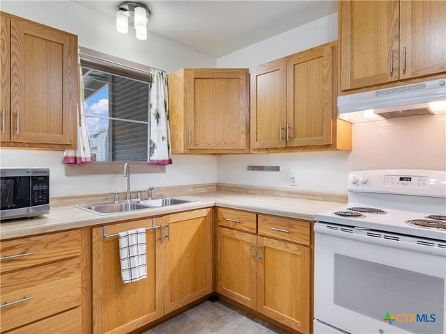 164 Ferguson Street, New Braunfels, TX 78130