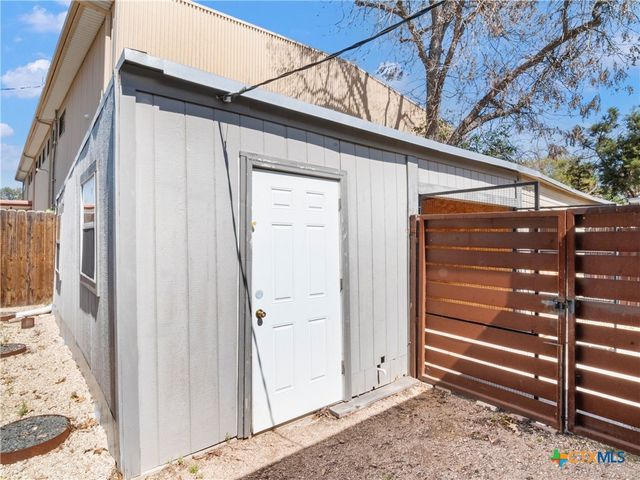 164 Ferguson Street, New Braunfels, TX 78130