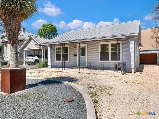 164 Ferguson Street, New Braunfels, TX 78130