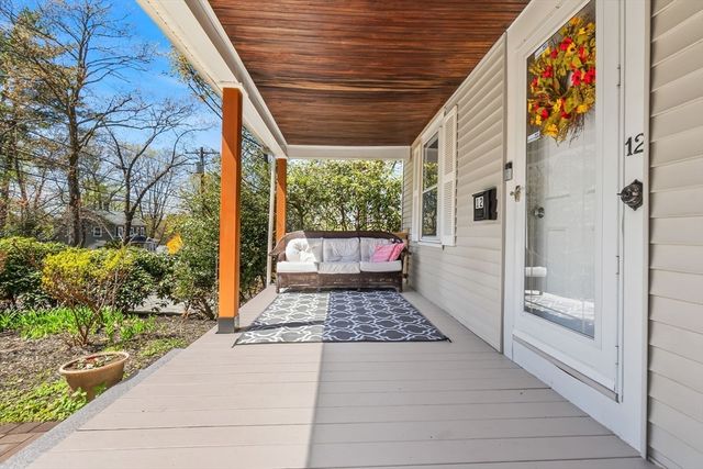 12 Broadway, Stoneham, MA 02180