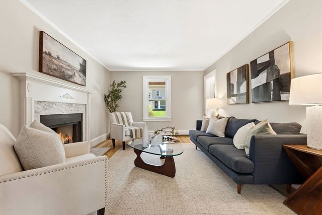 12 Broadway, Stoneham, MA 02180